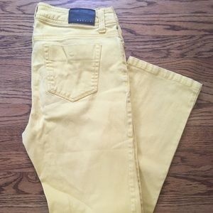 Mustard yellow jeans